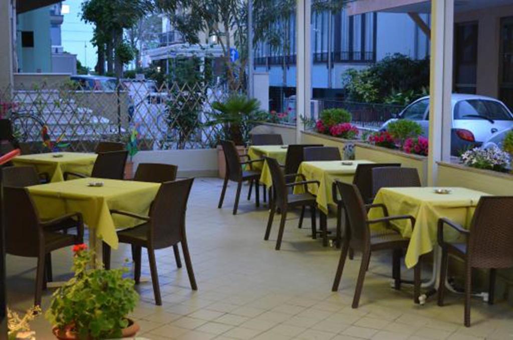 Hotel Laura Rimini Eksteriør bilde