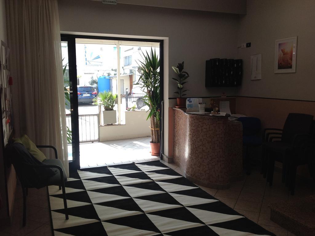 Hotel Laura Rimini Eksteriør bilde